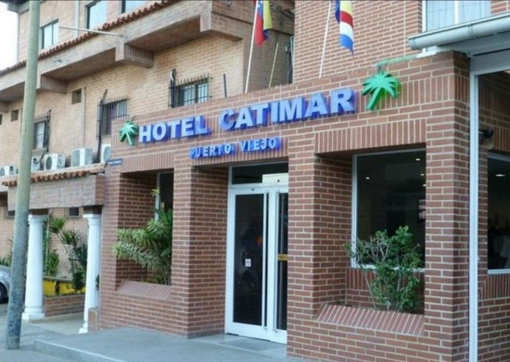 Catimar Puerto Viejo Hotel Catia La Mar Buitenkant foto